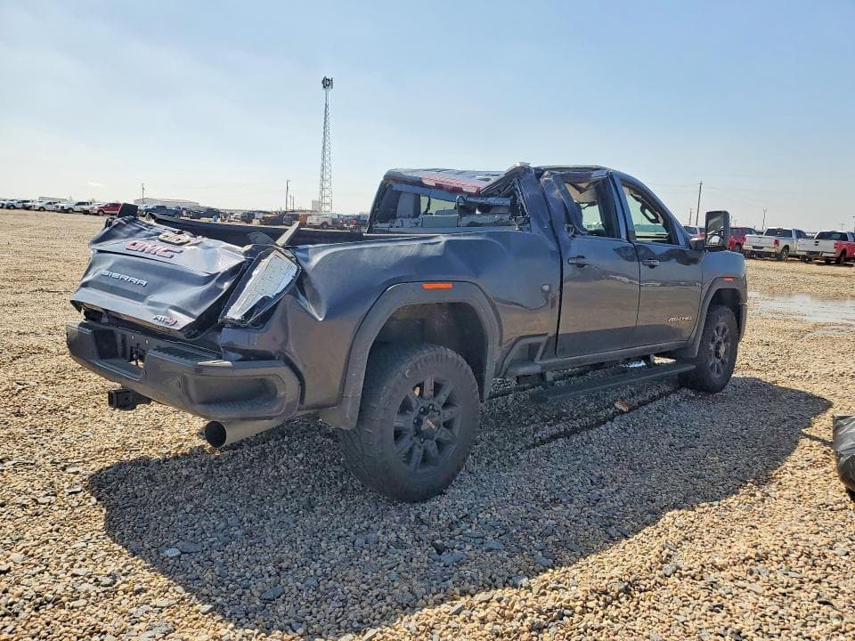 2026 GMC SIERRA K2500 AT4 3