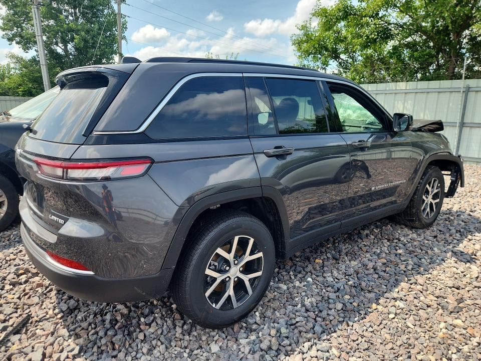 2026 JEEP GRAND CHEROKEE LIMITED 3