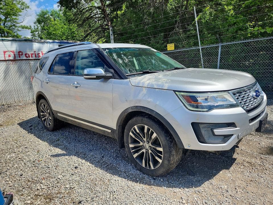 2017 FORD EXPLORER PLATINUM 4