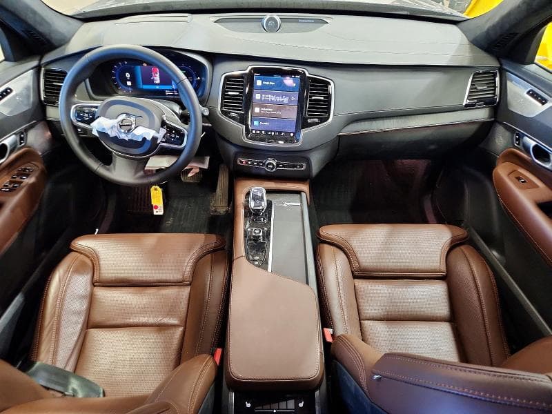 2024 VOLVO XC90 ULTIMATE 8