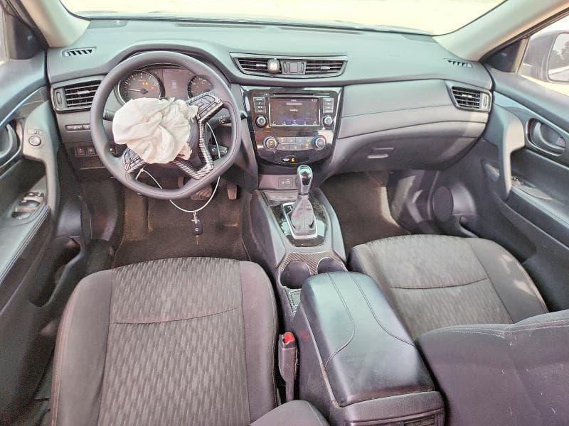 2020 NISSAN ROGUE S 8
