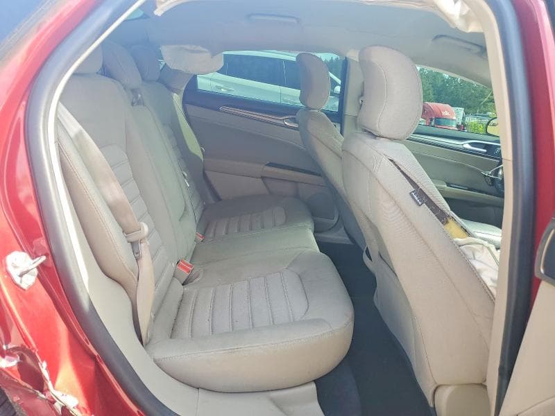 2018 FORD FUSION SE 10