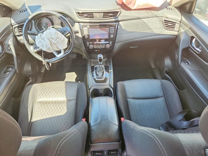 2017 NISSAN ROGUE SV 8