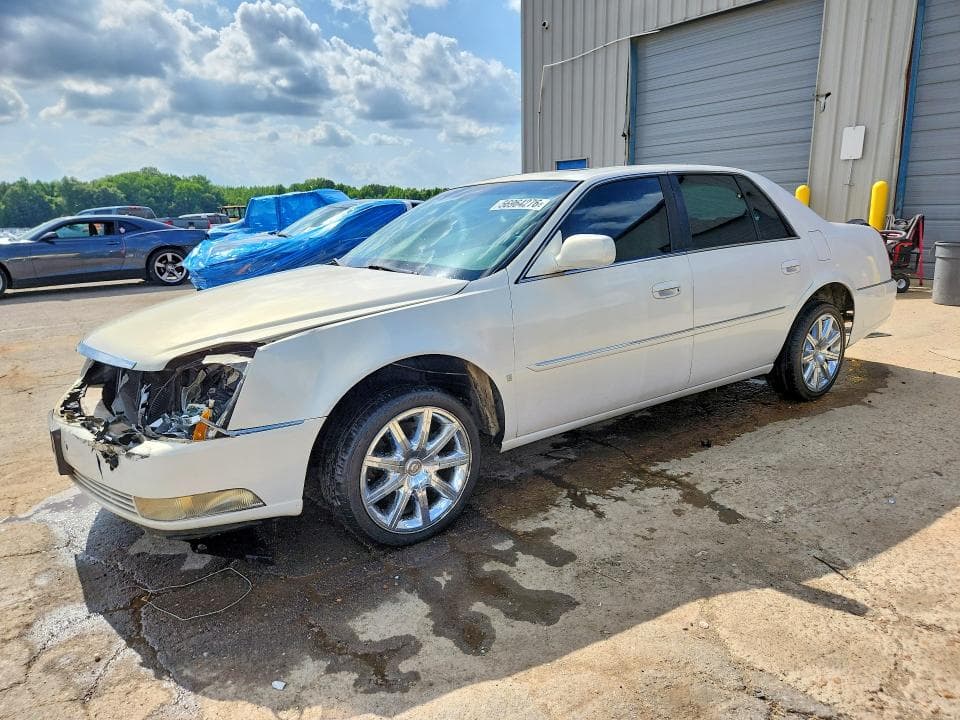 2006 CADILLAC DTS - 1