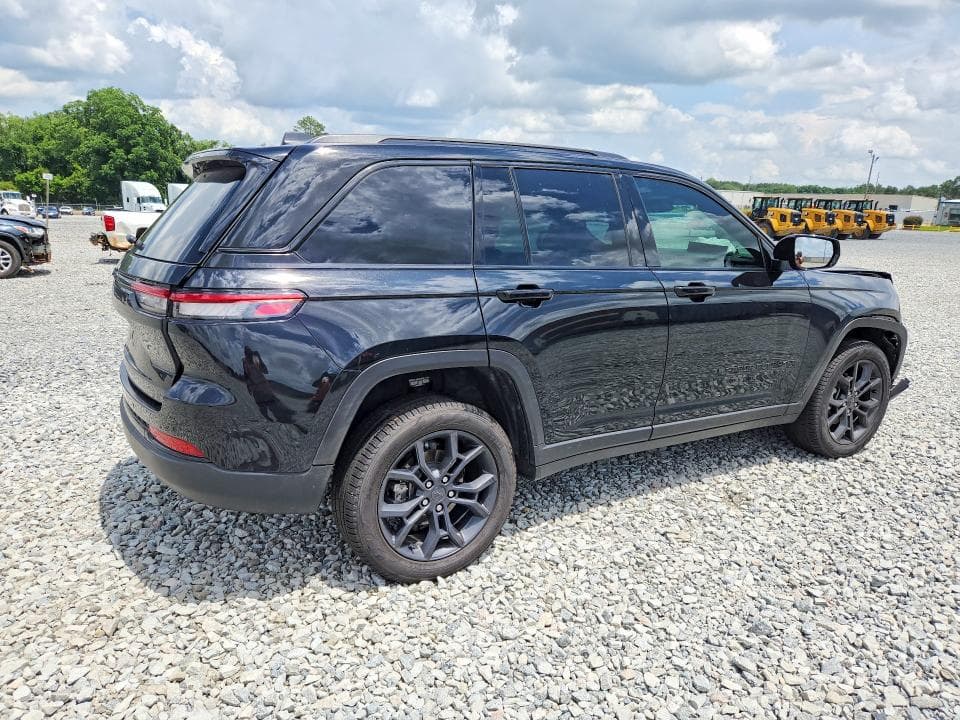 2025 JEEP GRAND CHEROKEE LIMITED 3