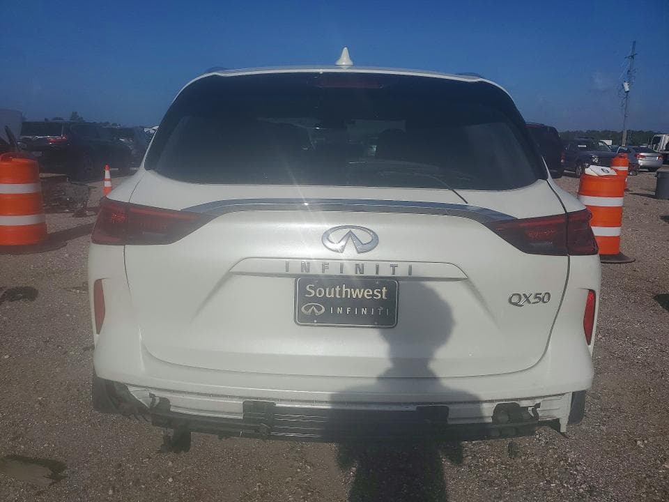 2019 INFINITI QX50 ESSENTIAL 6