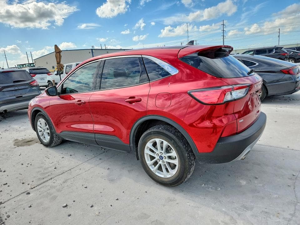 2020 FORD ESCAPE SE 2