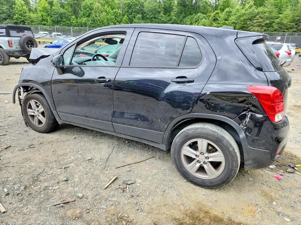 2020 CHEVROLET TRAX LS 2