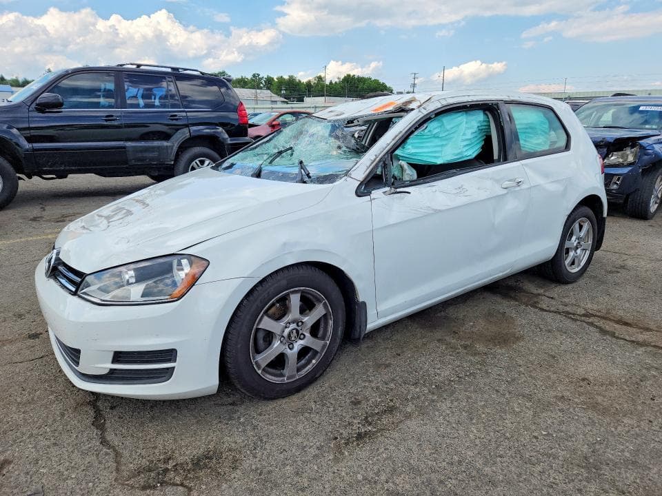 2015 VOLKSWAGEN GOLF