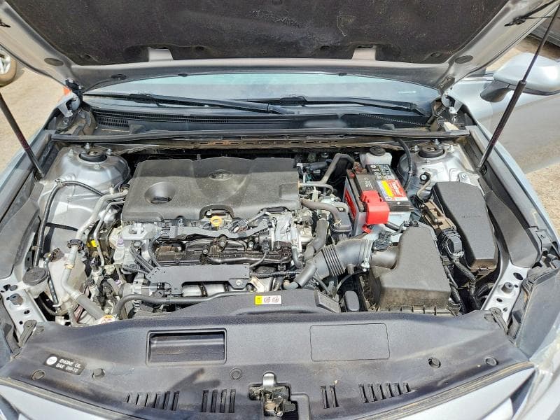 2020 TOYOTA CAMRY LE 11