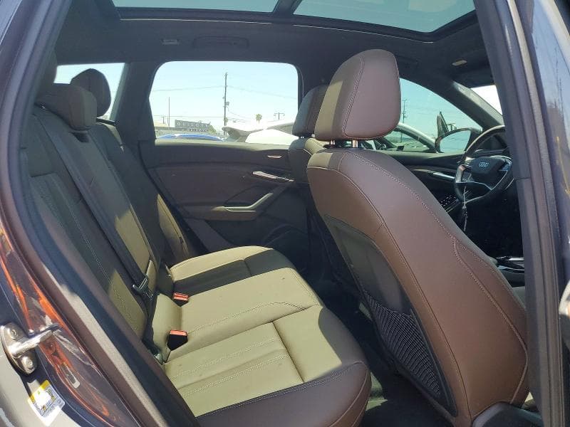 2025 AUDI Q6 E-TRON PREMIUM PLUS 11