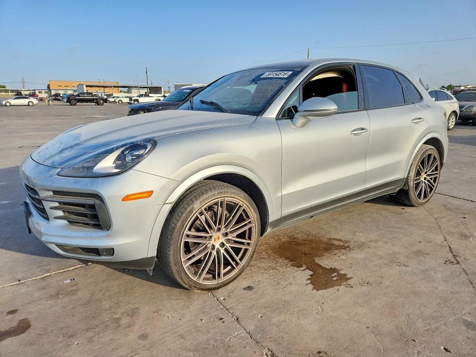 2020 PORSCHE CAYENNE - 1