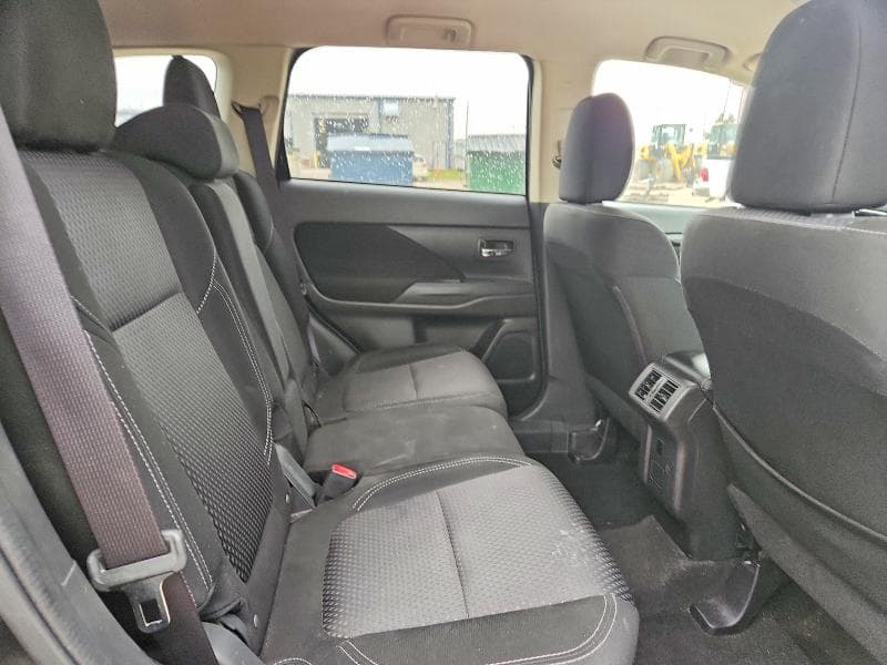 2020 MITSUBISHI OUTLANDER ES 11