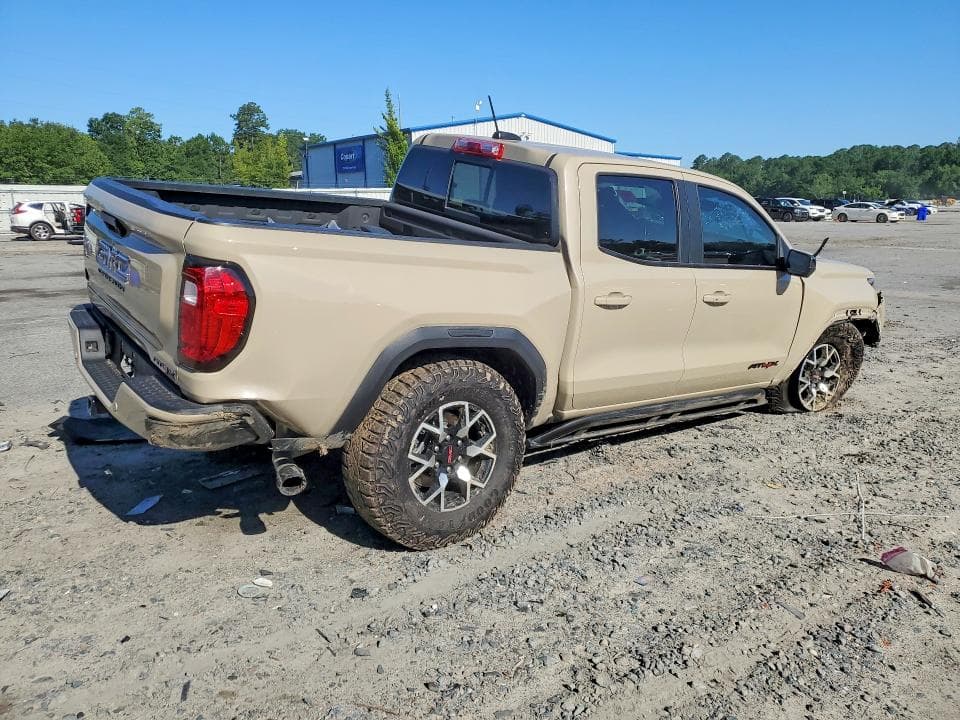 2024 GMC CANYON AT4X 3
