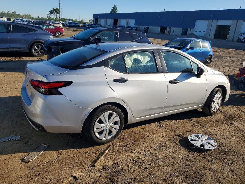 2024 NISSAN VERSA S 3