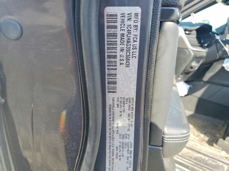 2025 JEEP GRAND CHEROKEE LAREDO 13