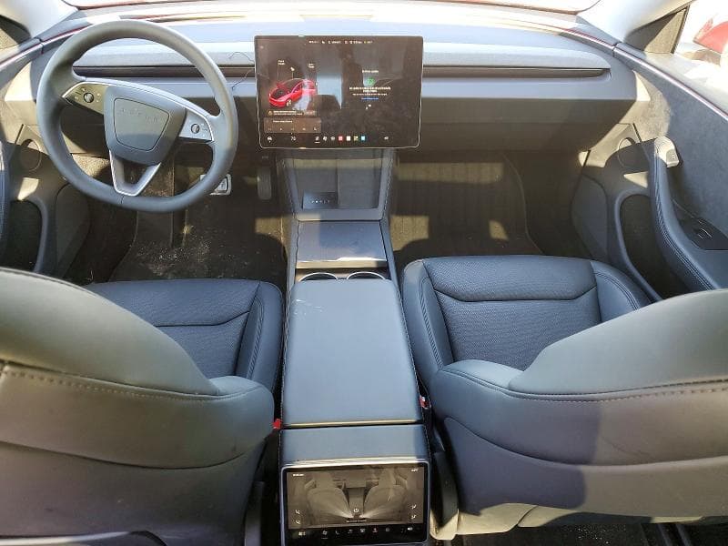 2025 TESLA MODEL 3 8