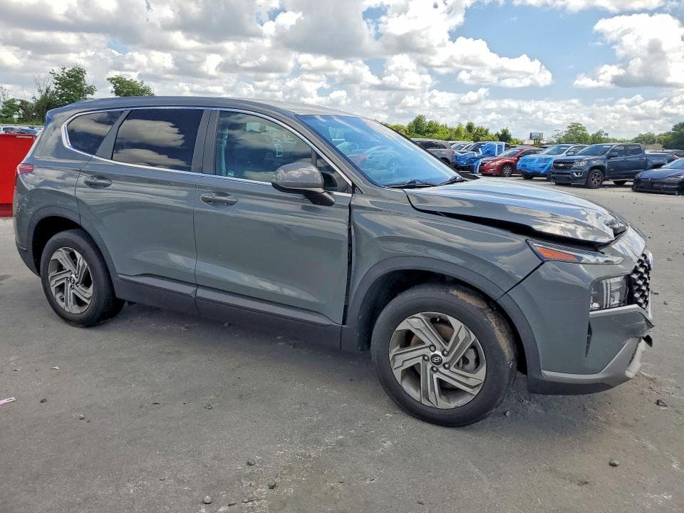 2022 HYUNDAI SANTA FE SE 4