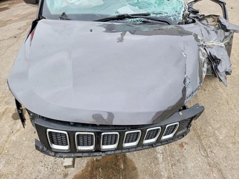 2018 JEEP COMPASS LIMITED 11