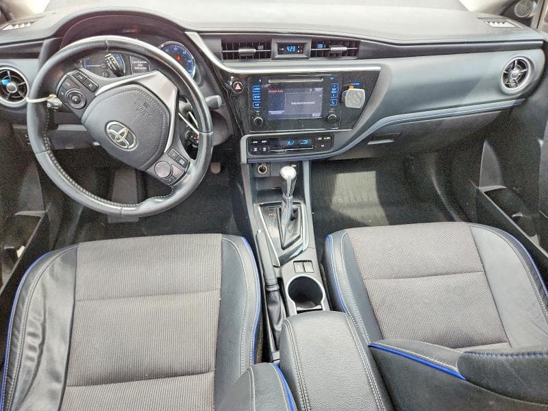 2019 TOYOTA COROLLA SE 8