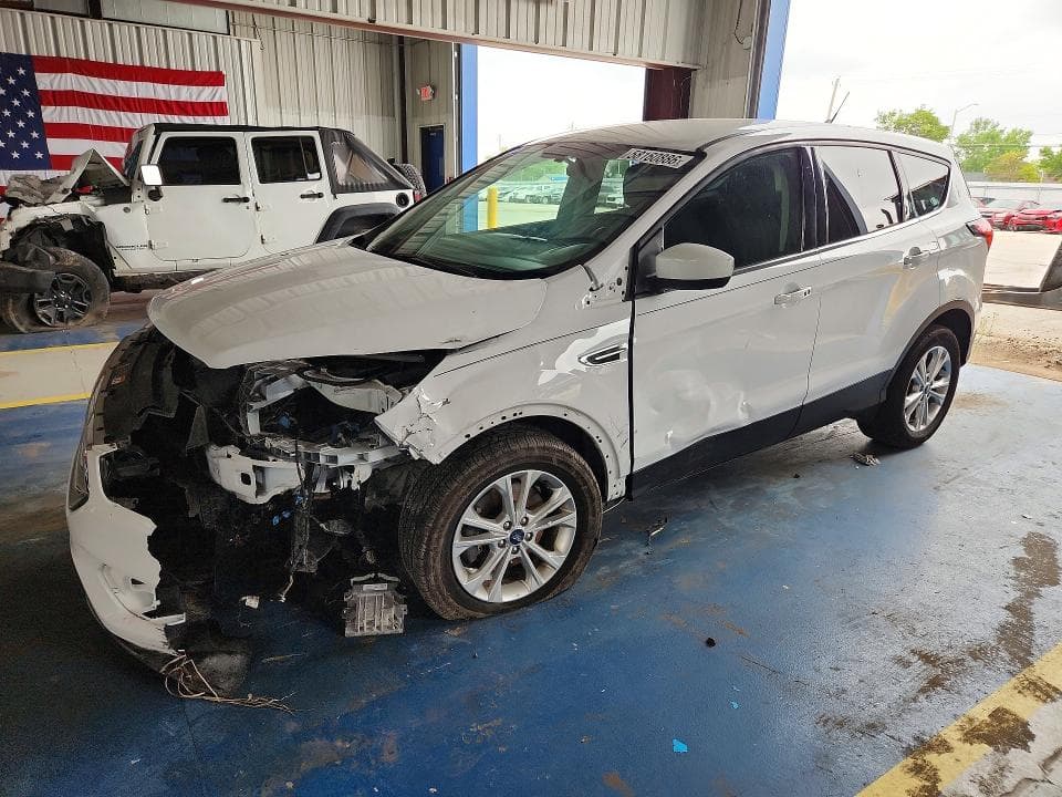 2019 FORD ESCAPE SE - 1