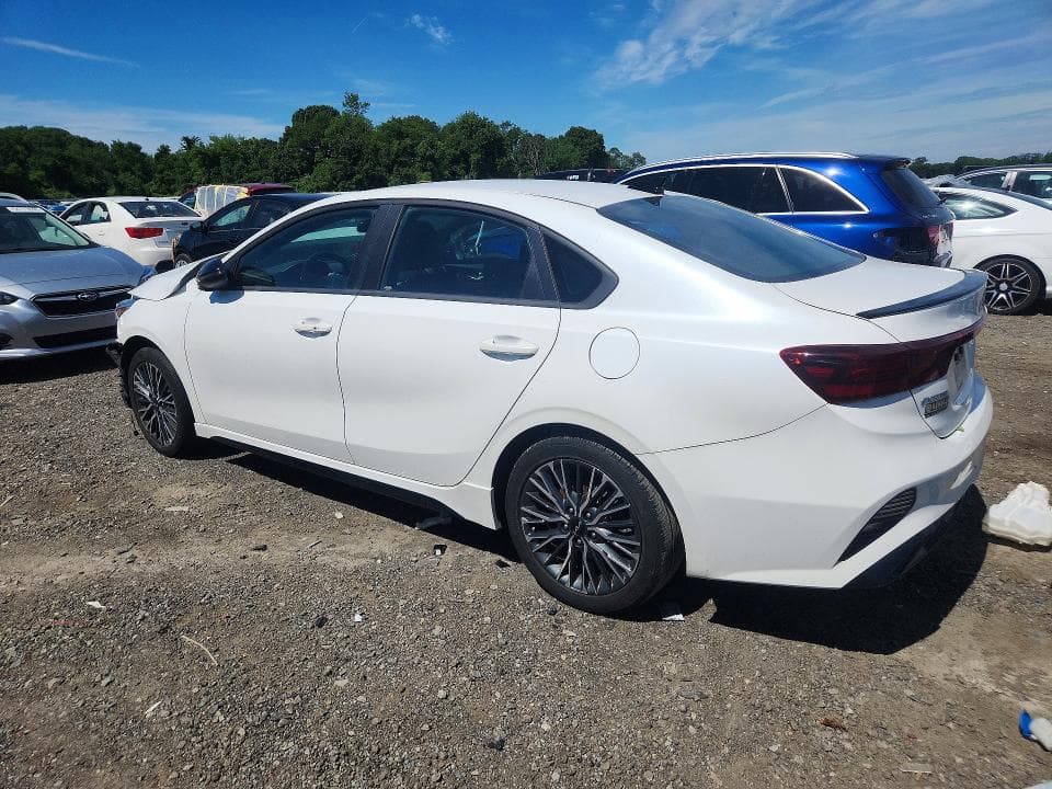 2023 KIA FORTE GT LINE 2