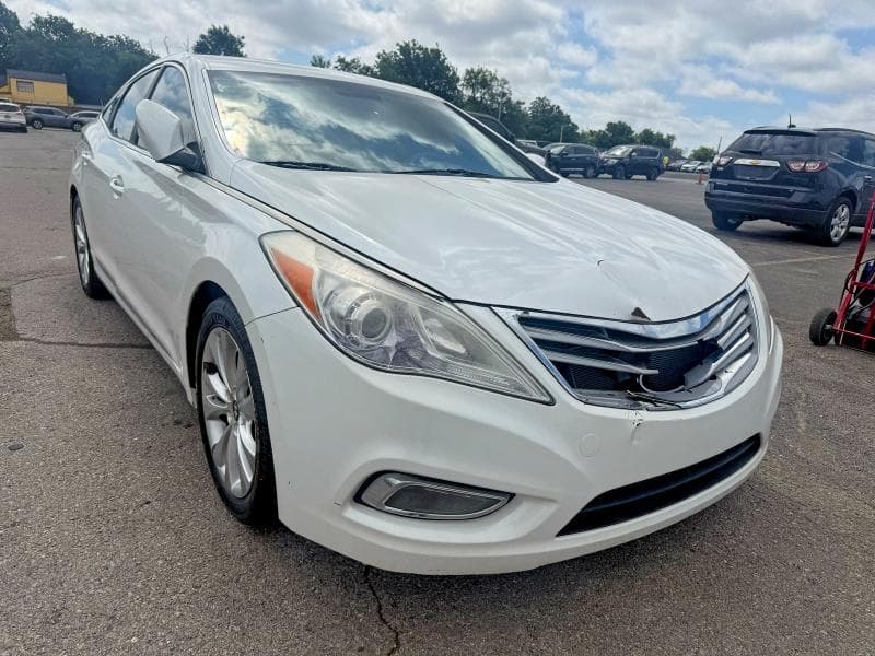 2013 HYUNDAI AZERA