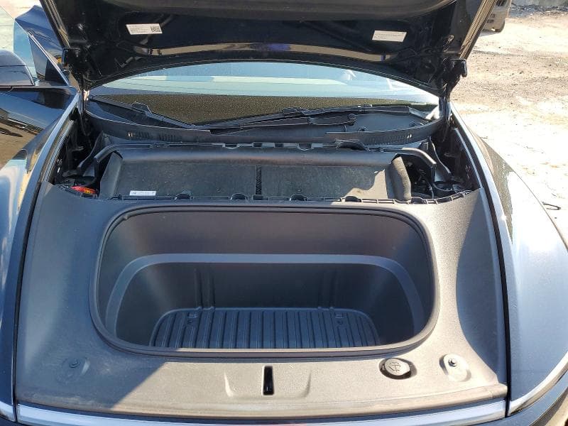 2026 TESLA MODEL Y 12