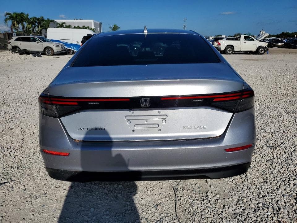 2025 HONDA ACCORD LX 6