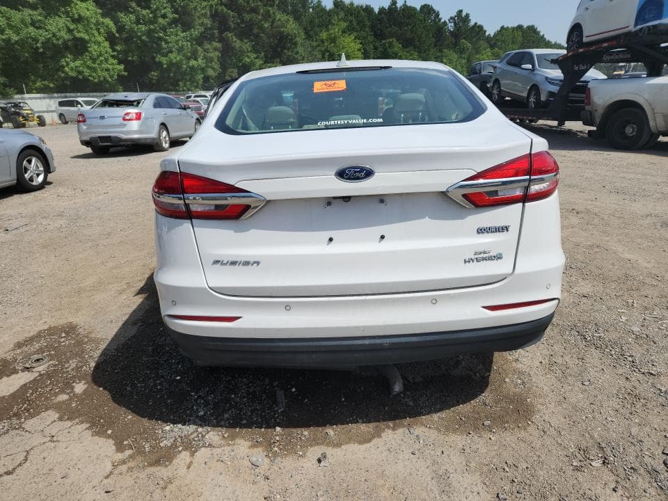 2019 FORD FUSION SE 6