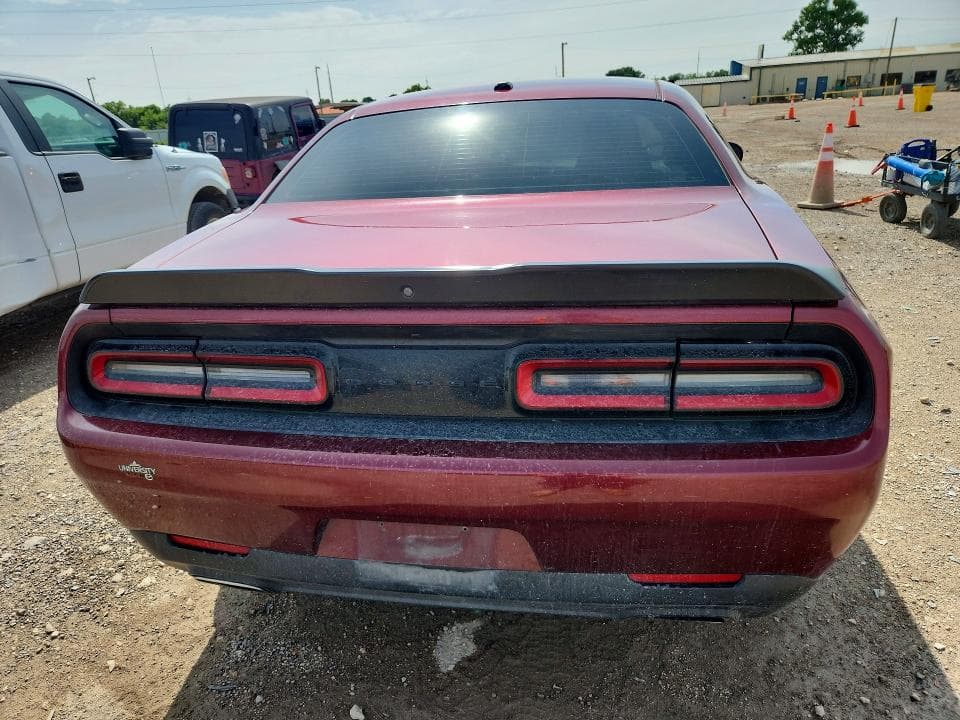 2021 DODGE CHALLENGER SXT 6
