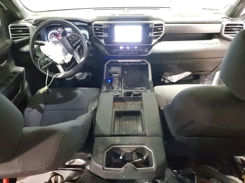 2025 TOYOTA TUNDRA SR5 8