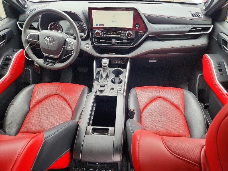 2024 TOYOTA HIGHLANDER XSE 8
