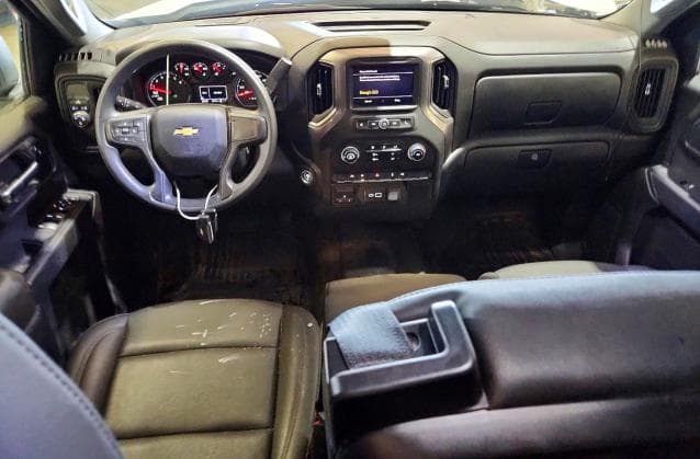 2025 CHEVROLET SILVERADO C1500 8