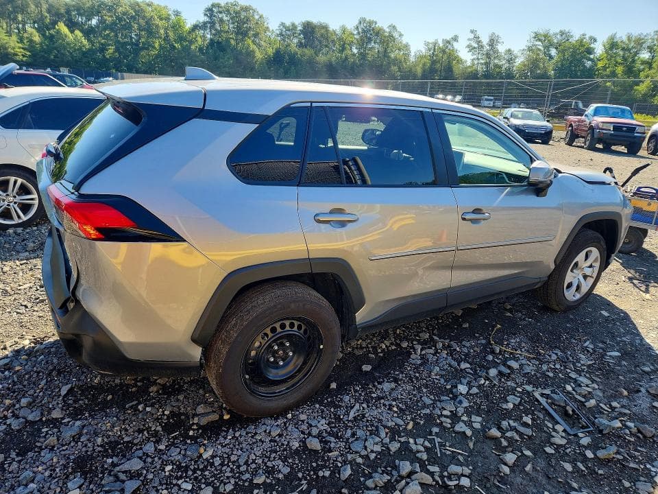 2025 TOYOTA RAV4 LE 3