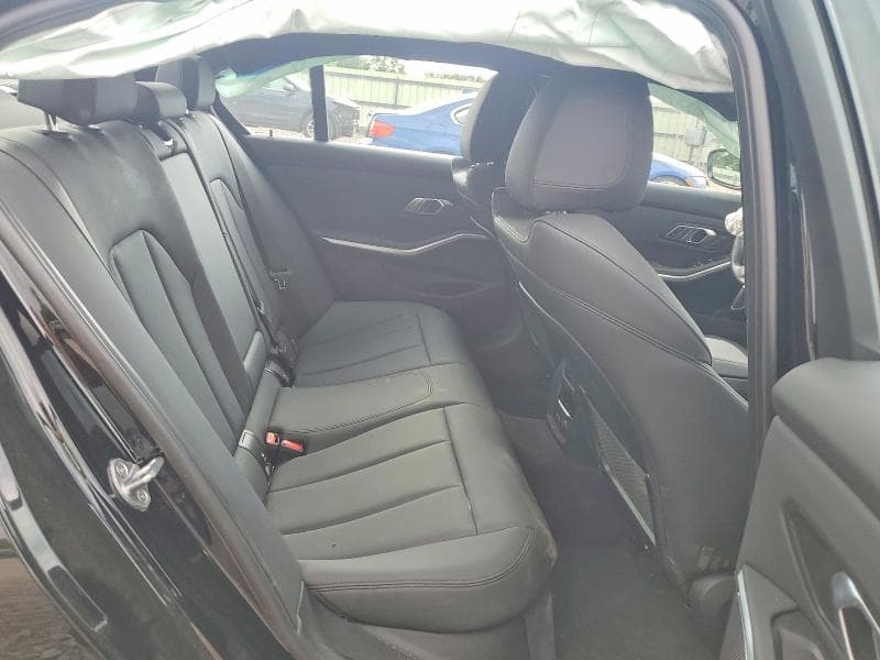 2020 BMW 330XI 10
