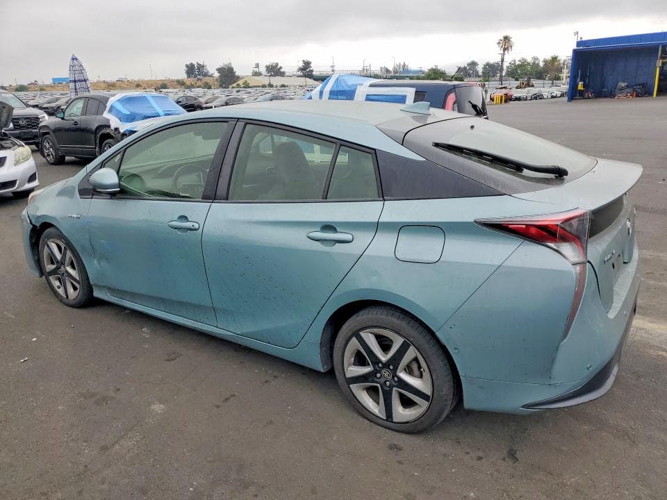 2017 TOYOTA PRIUS THREE TOURING 2