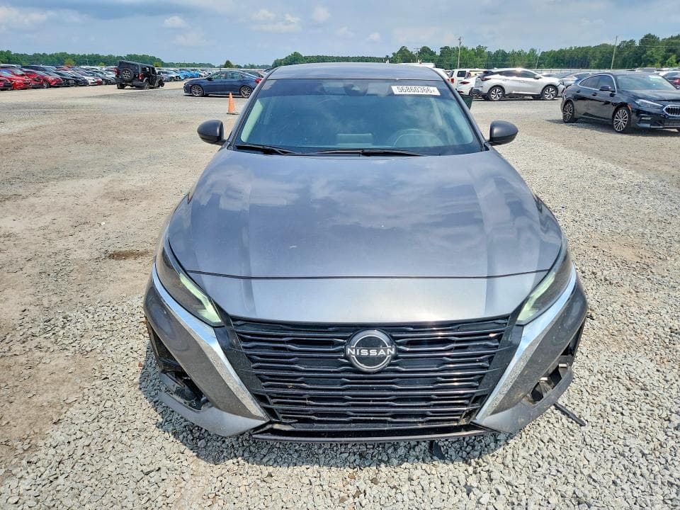 2024 NISSAN ALTIMA SV 5