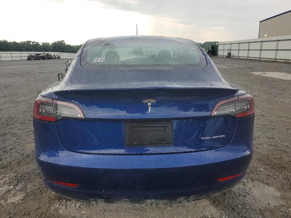 2022 TESLA MODEL 3 11