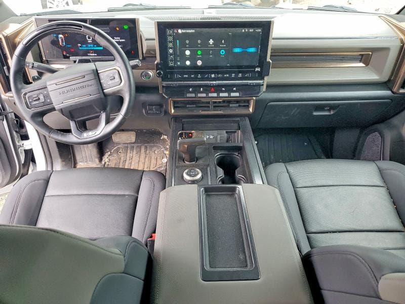 2025 GMC HUMMER SUV 2X 8