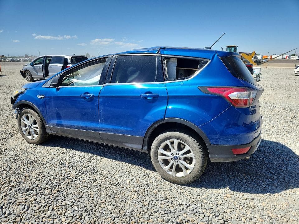 2017 FORD ESCAPE SE 2