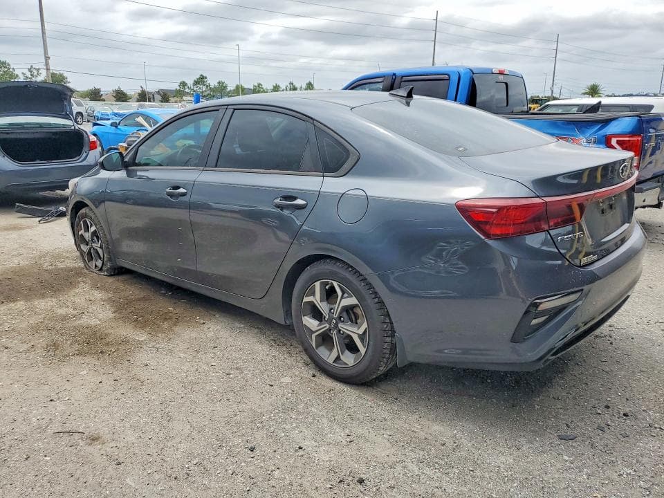 2021 KIA FORTE LXS 2
