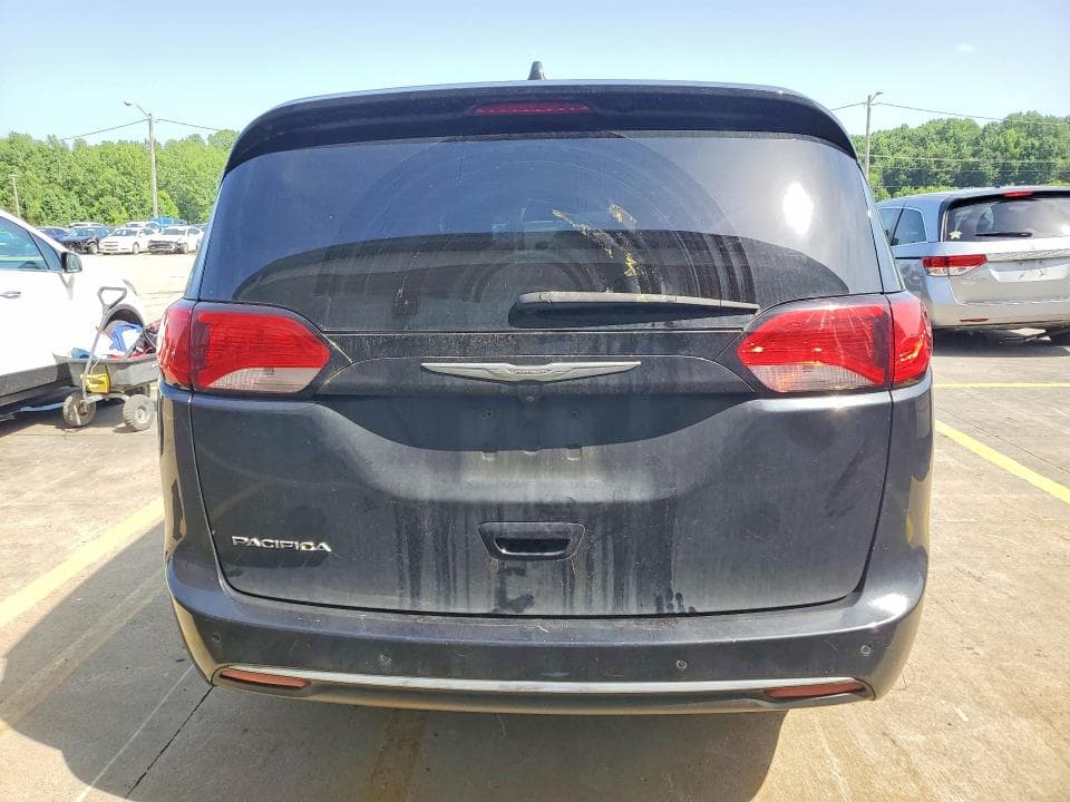 2017 CHRYSLER PACIFICA TOURING L 6