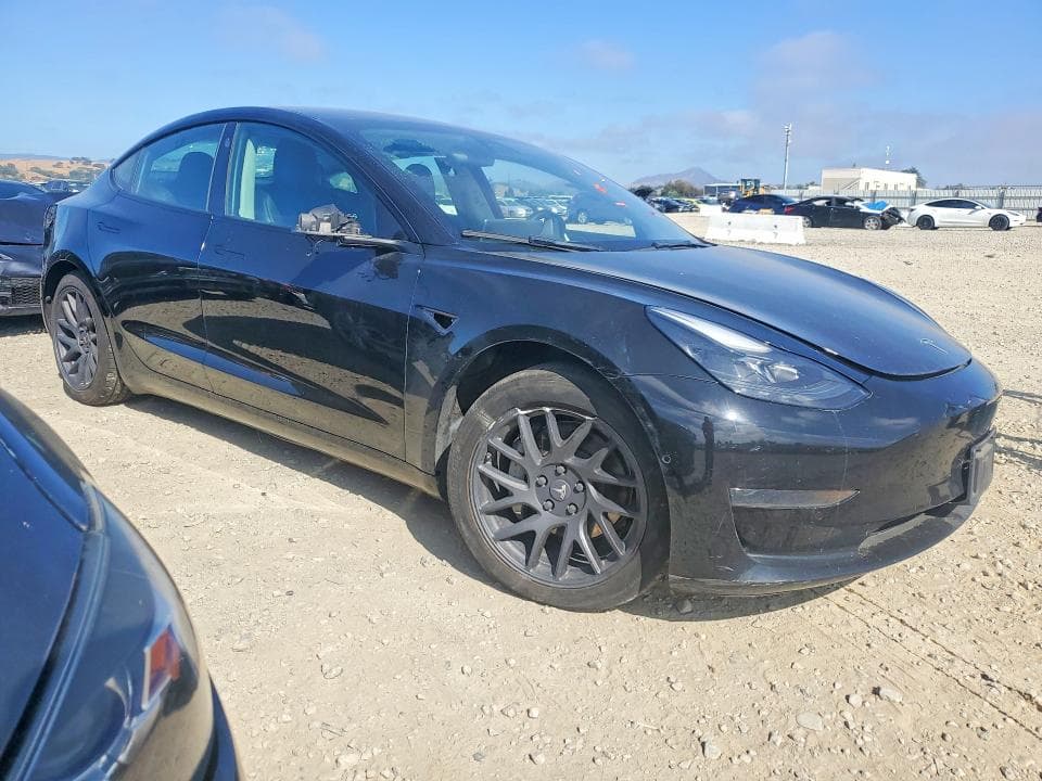 2022 TESLA MODEL 3 4