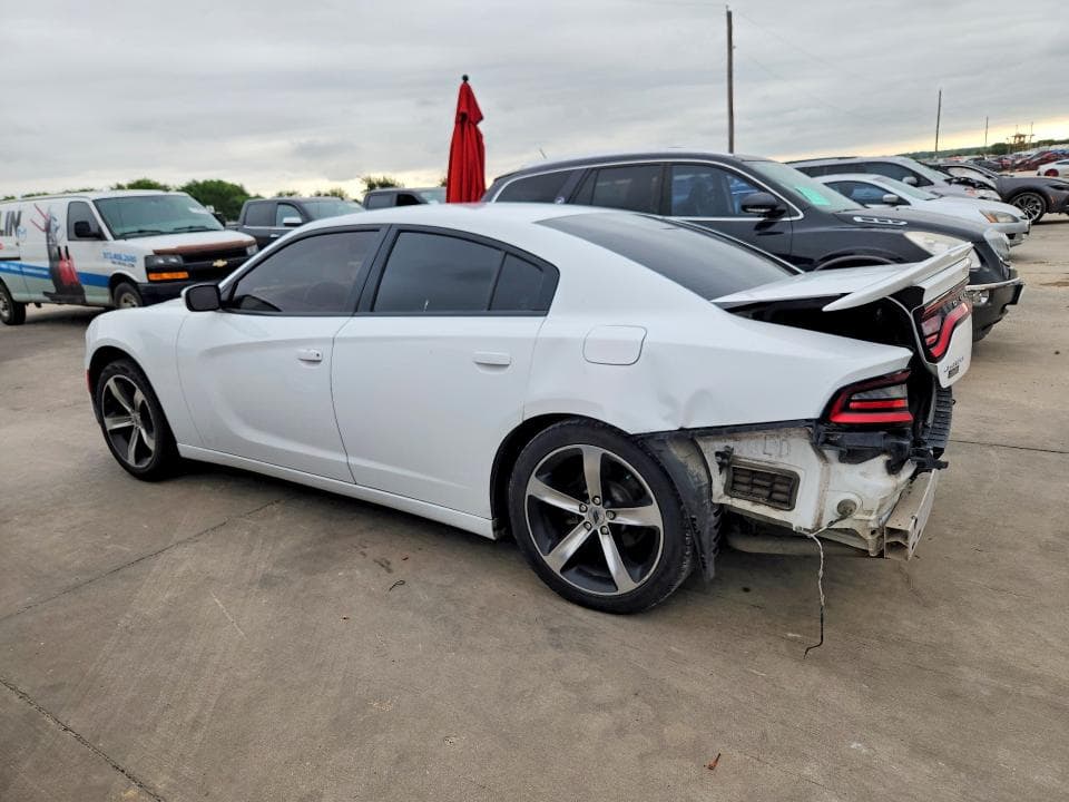 2017 DODGE CHARGER SE 2