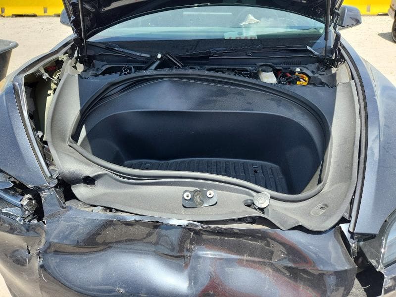 2025 TESLA MODEL 3 11