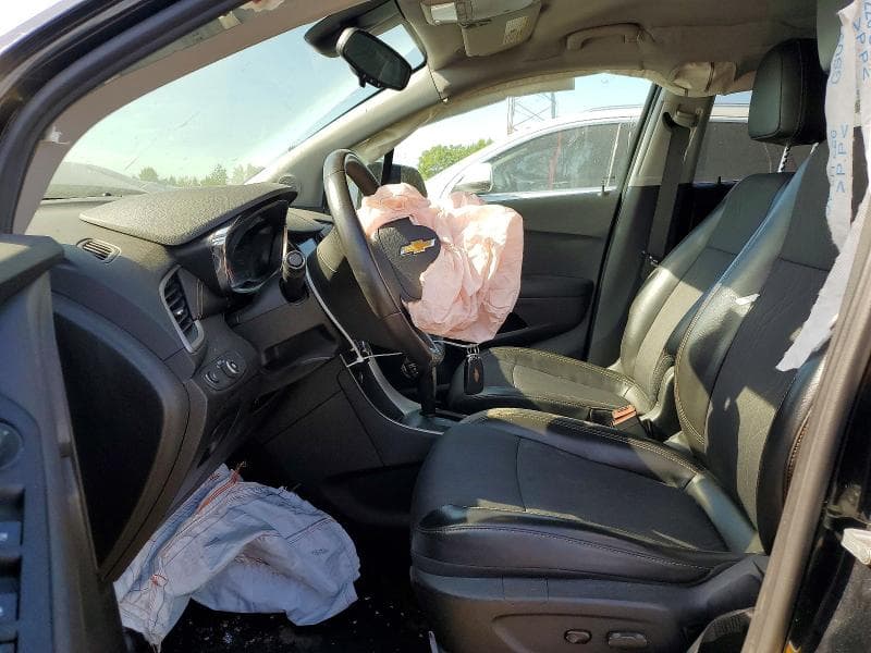 2020 CHEVROLET TRAX 1LT 7