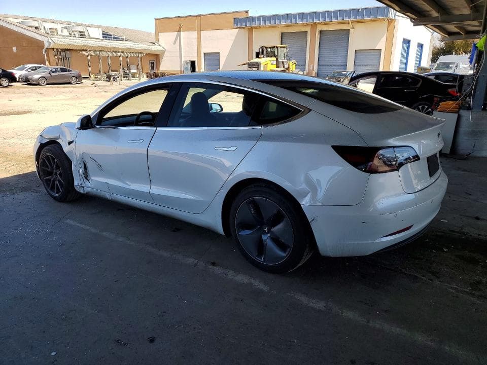 2020 TESLA MODEL 3 2