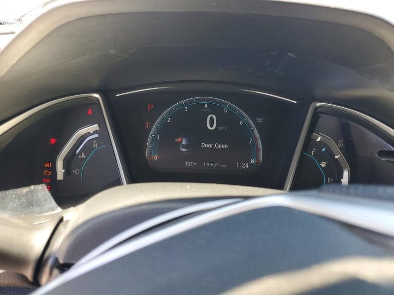 2018 HONDA CIVIC EX 9
