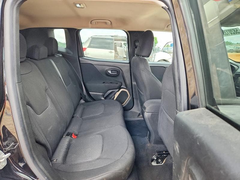 2017 JEEP RENEGADE LATITUDE 10